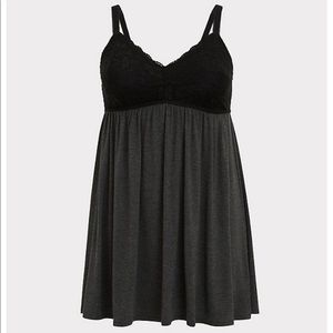 NWT Torrid Super Soft Sleep Chemise Size 5, (5x, 28W). Charcoal & Black Lace.